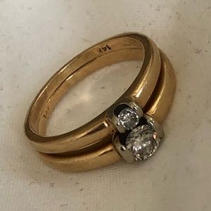 14k yellow gold engagement ring and band